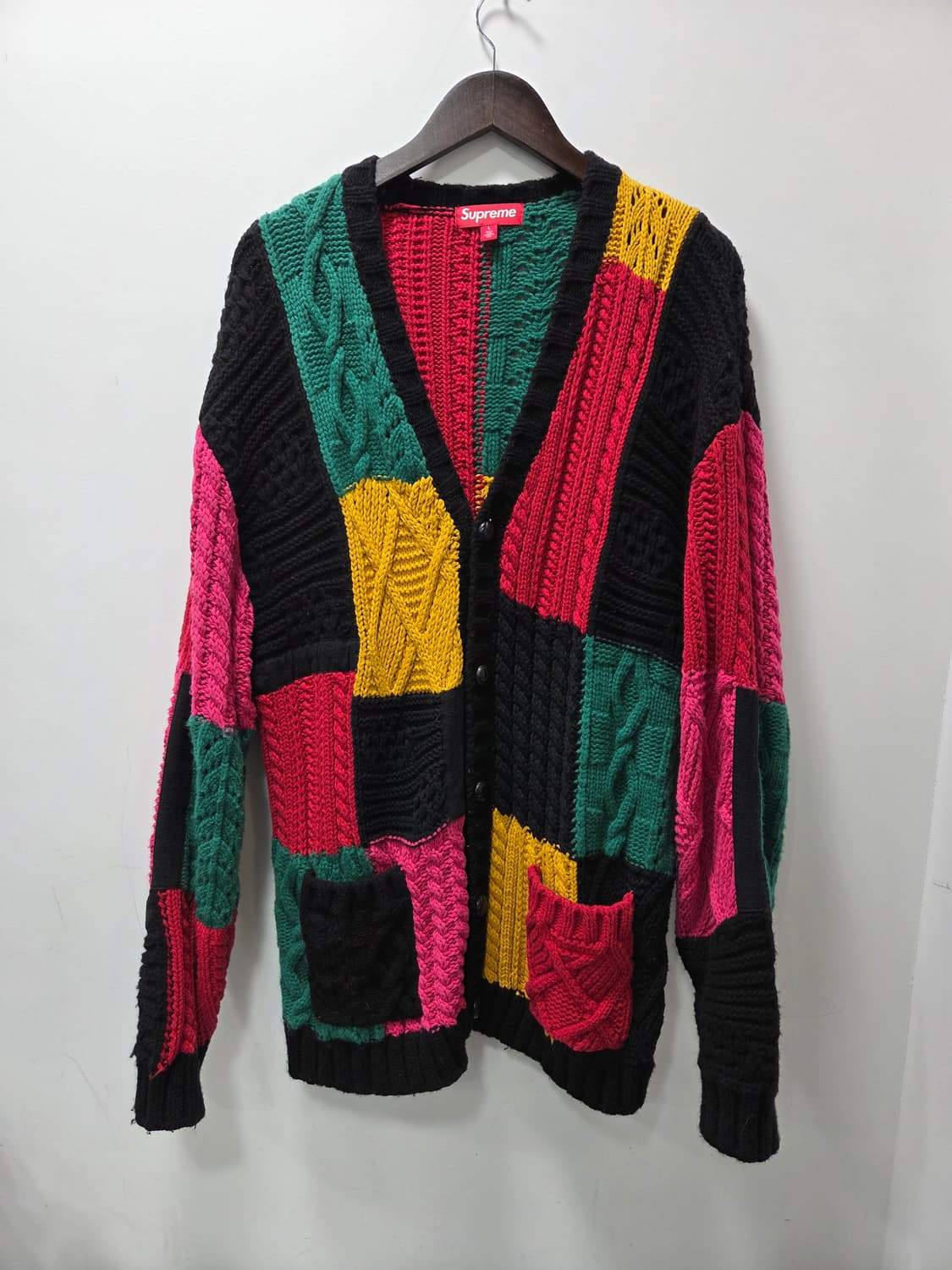 23FW 시즌 슈프림 패치워크 케이블 니트 카디건  L 상품이미지1