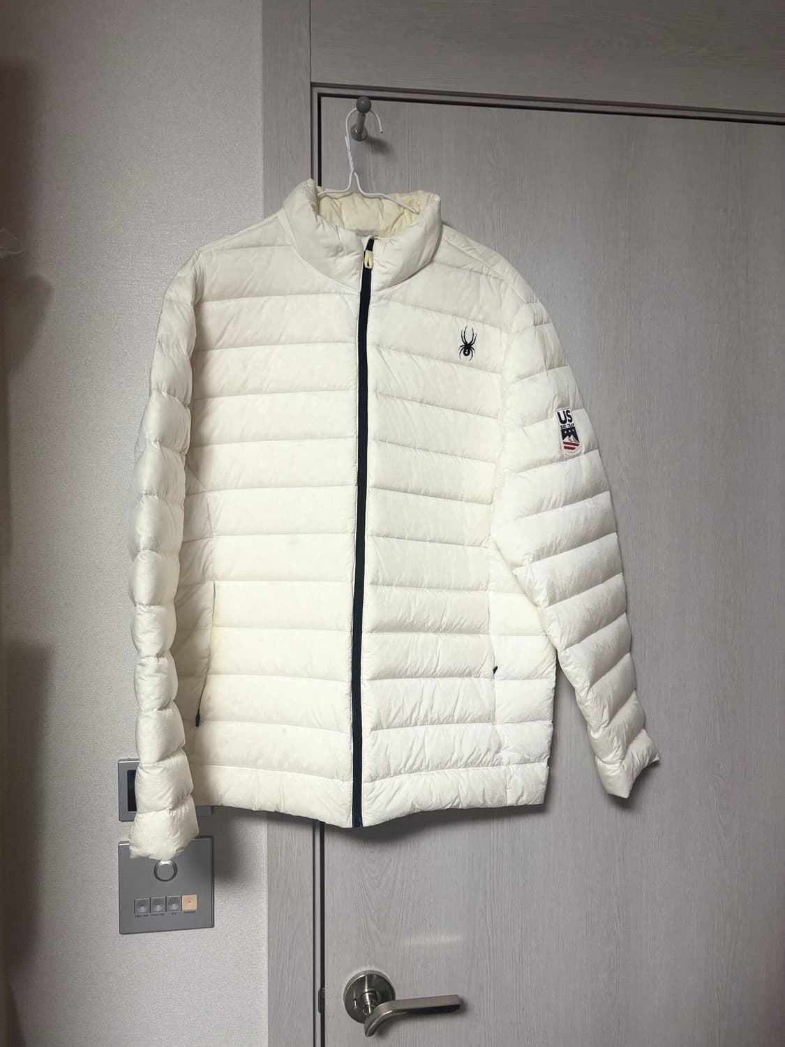 스파이더 미국US 어센틱 국가대표 스키팀 구스다운 경량패딩 상품이미지4