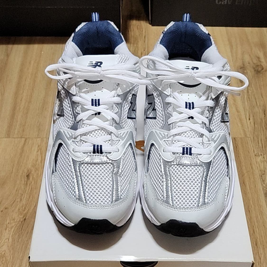 뉴발란스 275 530 화이트 상품이미지2