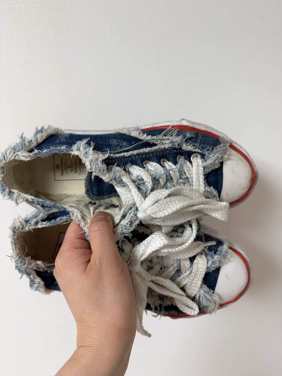 미하라 야스히로 X 나이젤 카본 로우 컷스니커즈 하드워시 데님 상품이미지6