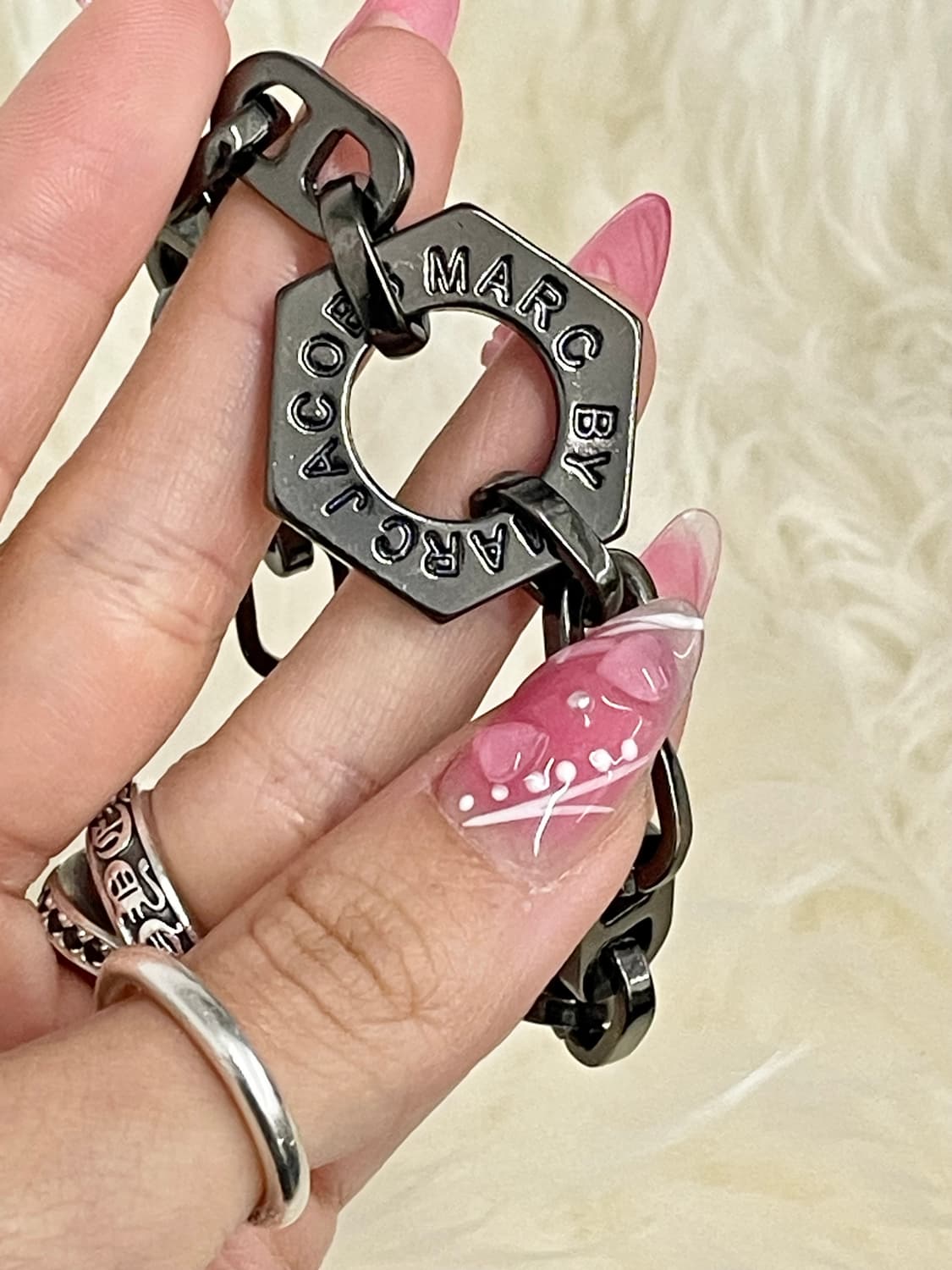 마크바이마크제이콥스 로고 헥시 체인 팔찌 상품이미지4