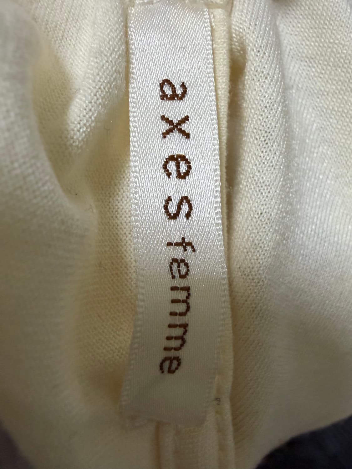 Axes femme 엑시즈팜 로걀탑 상품이미지3