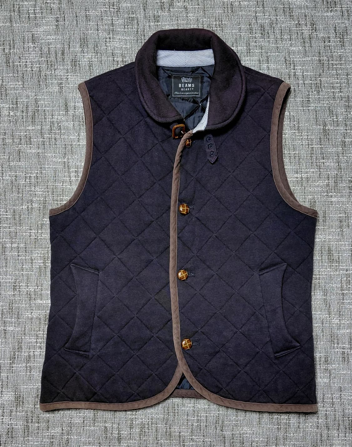 [M] 빔즈 하트(BEAMS HEART) 숄칼라 퀼팅 조끼 베스트 상품이미지1