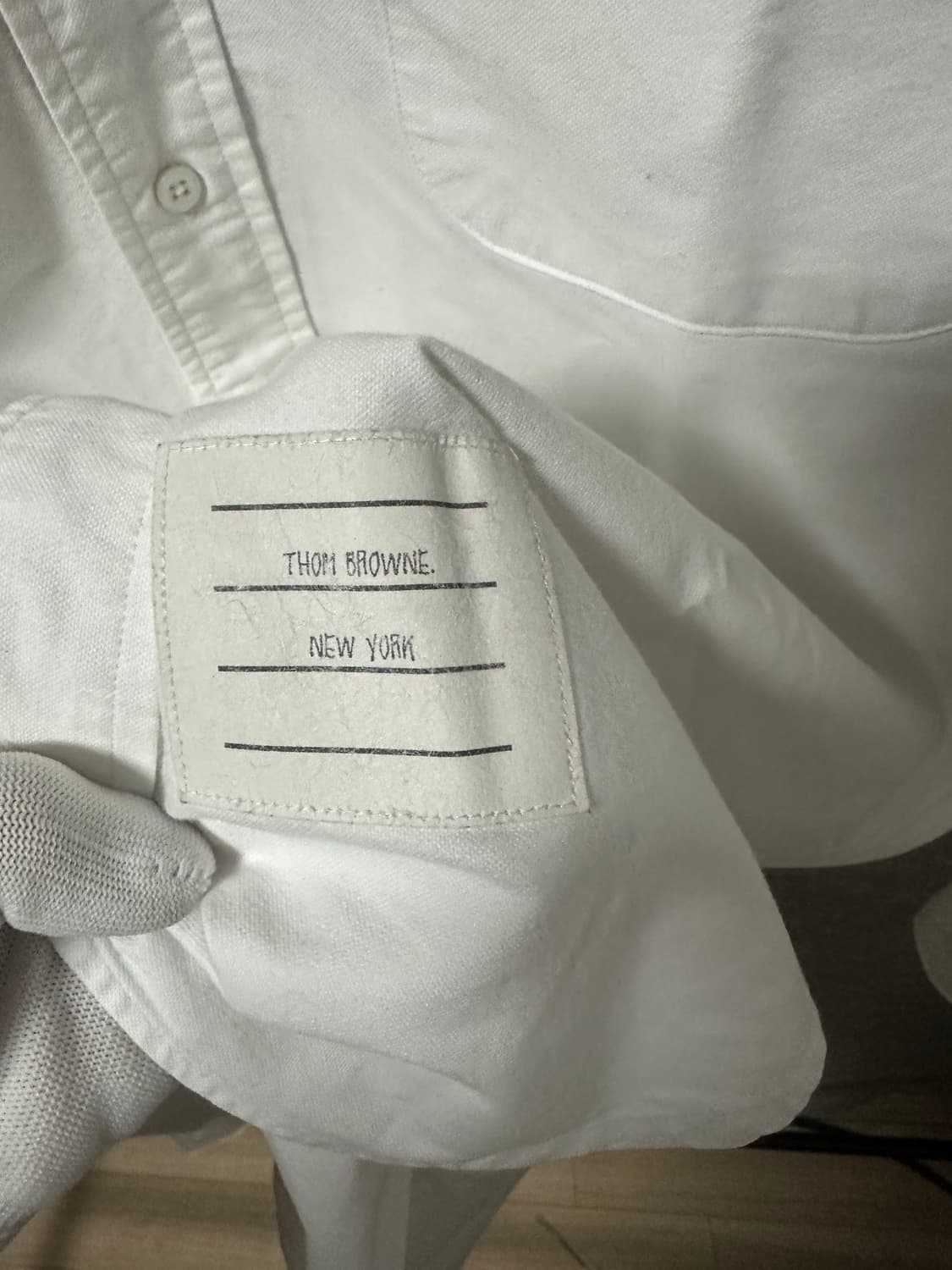 톰브라운 히든삼선 셔츠 화이트 (1) 상품이미지4