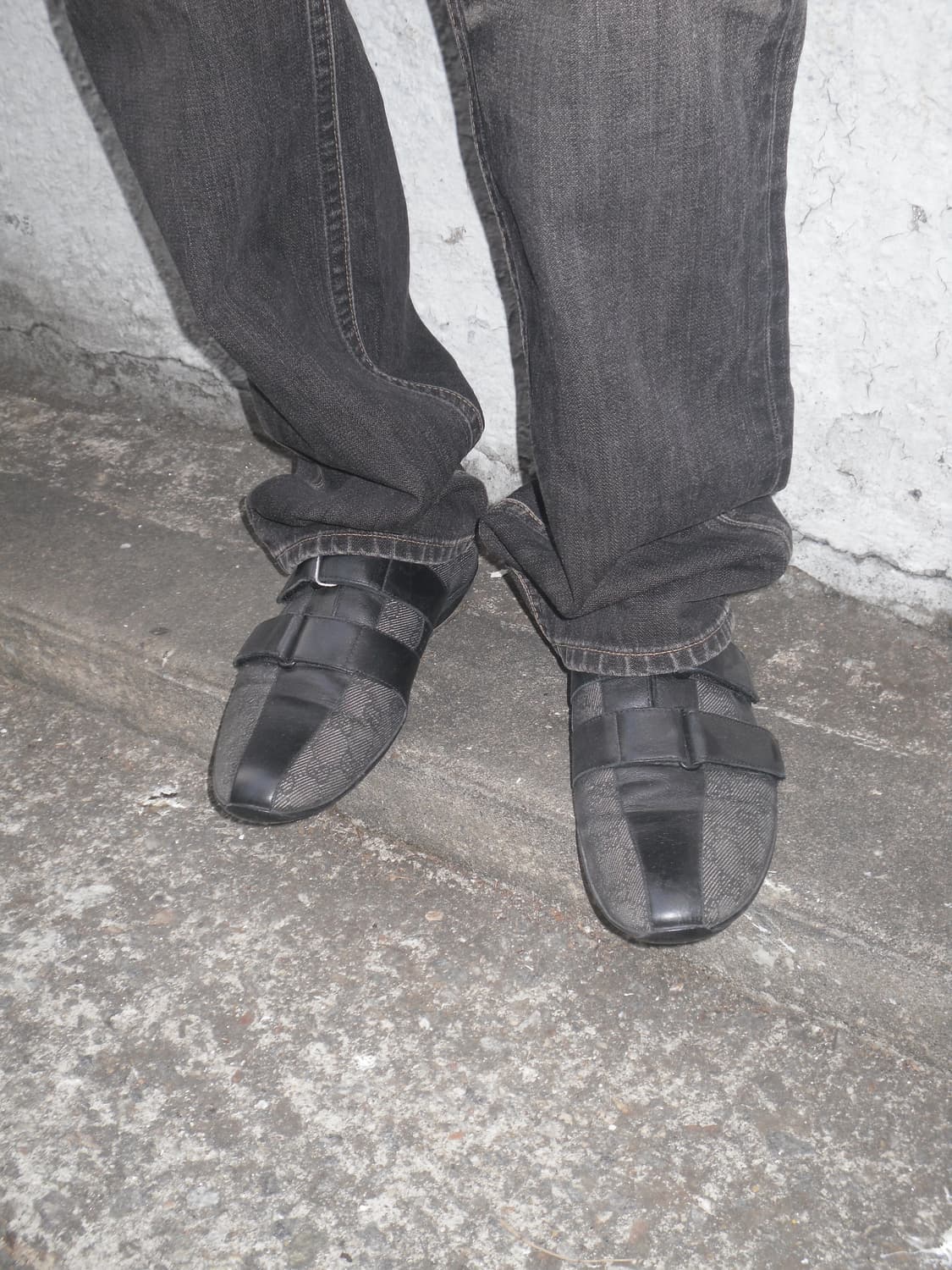 00s 구찌 벨크로 모노그램 스니커즈 상품이미지2