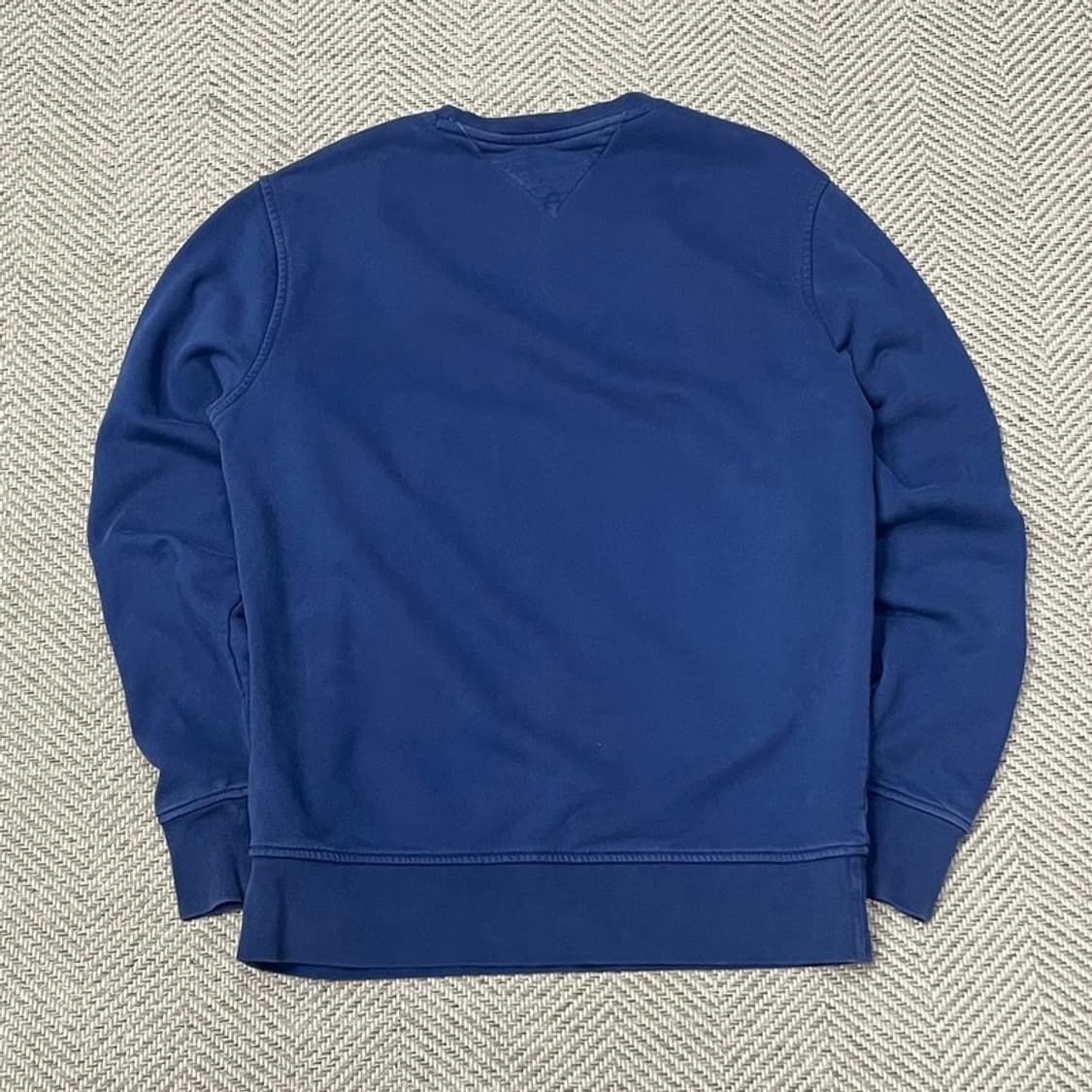 타미힐피거 자수 맨투맨 v0060 상품이미지2