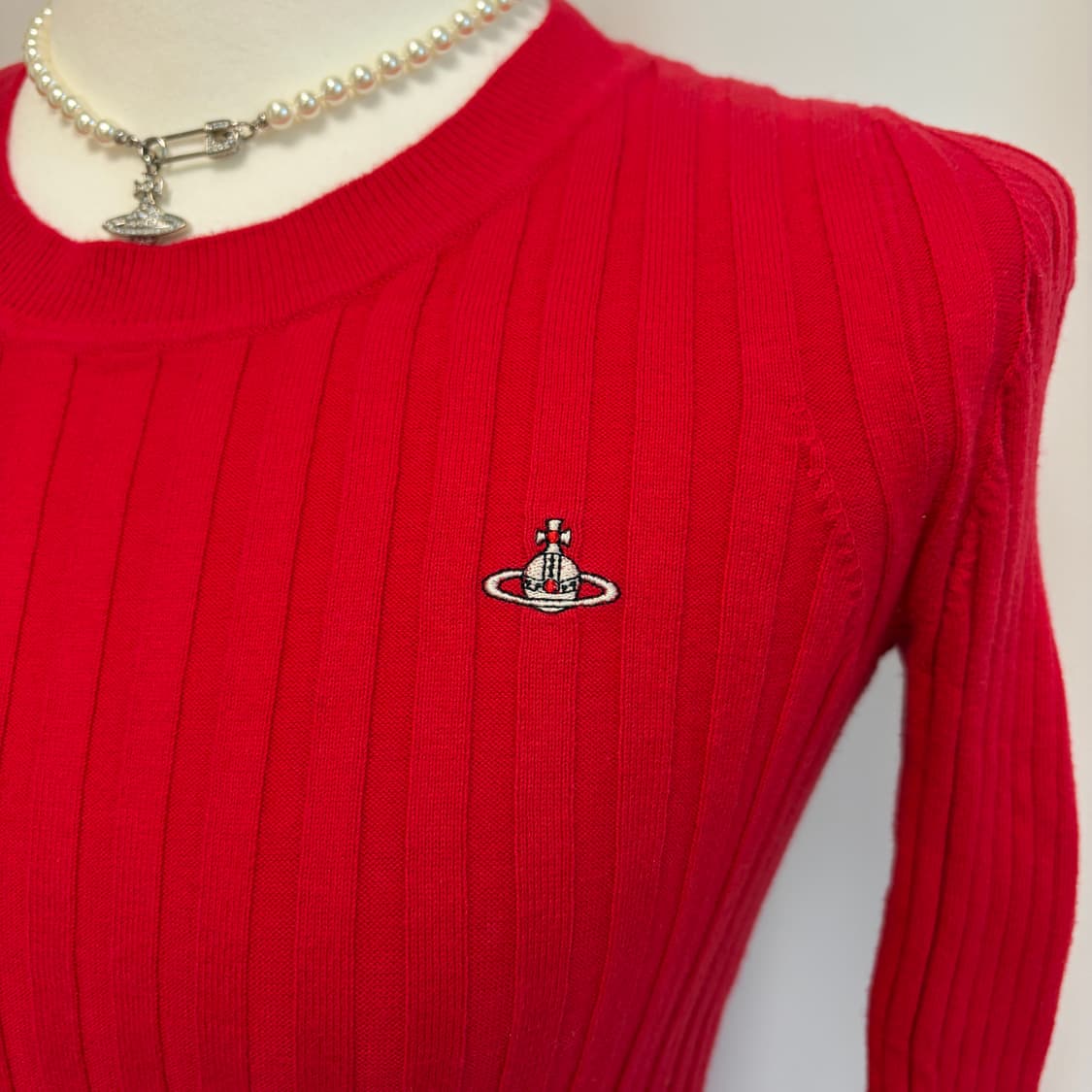 비비안웨스트우드 레드라벨 소프트 골지 크루넥 니트-레드 상품이미지8