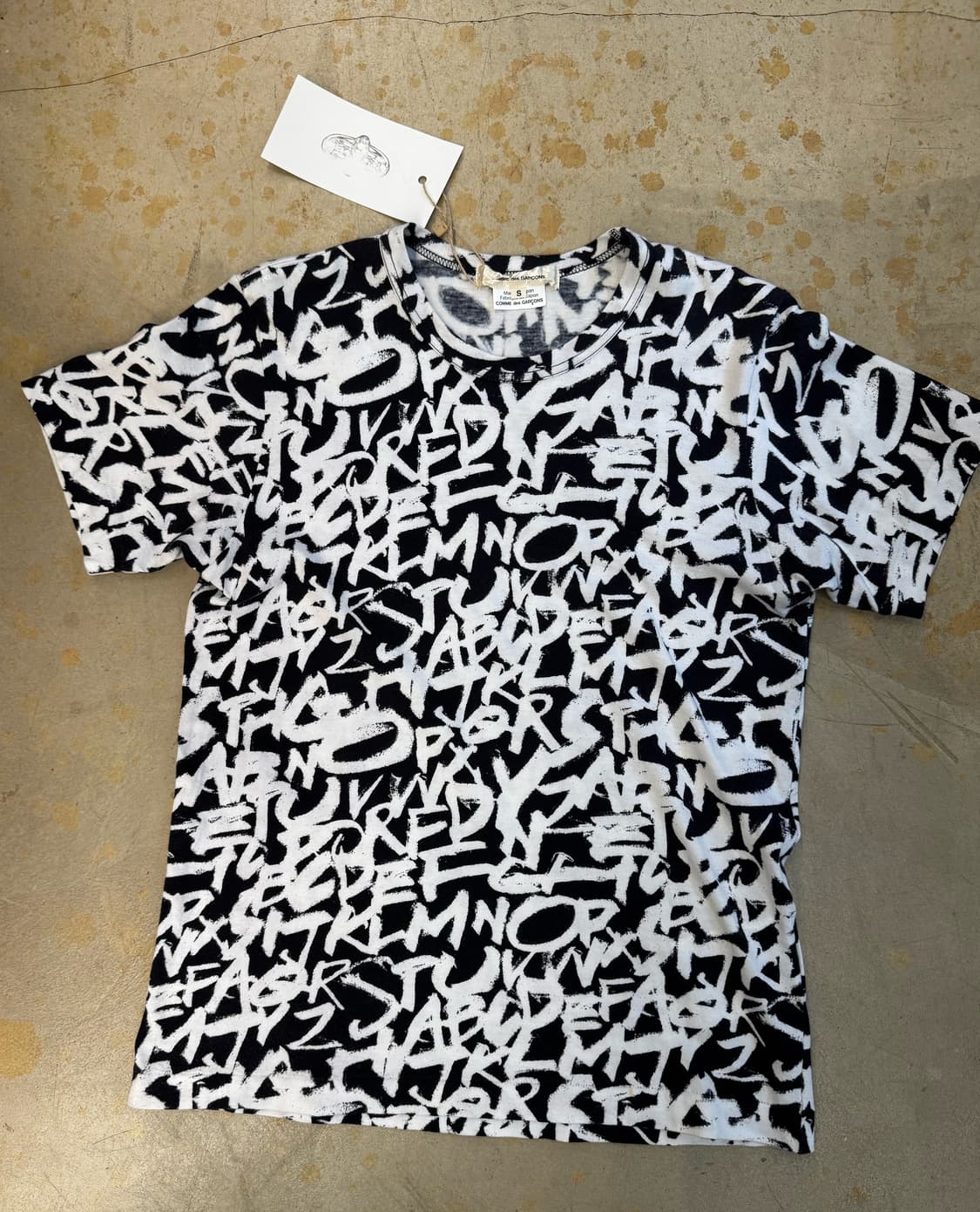Come des Garcons letter graphic t-shirts 상품이미지2