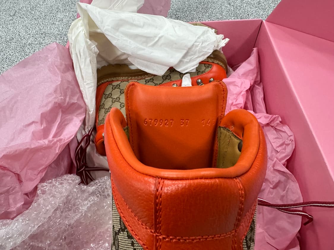 [새상품] 구찌 x 노스페이스 레더 캔버스 부츠 상품이미지4