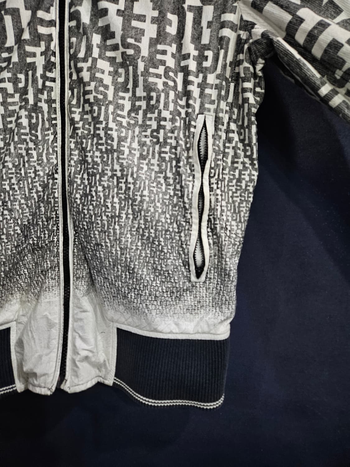 디젤 문양 남성 슬림핏 95 숏자켓  상품이미지6