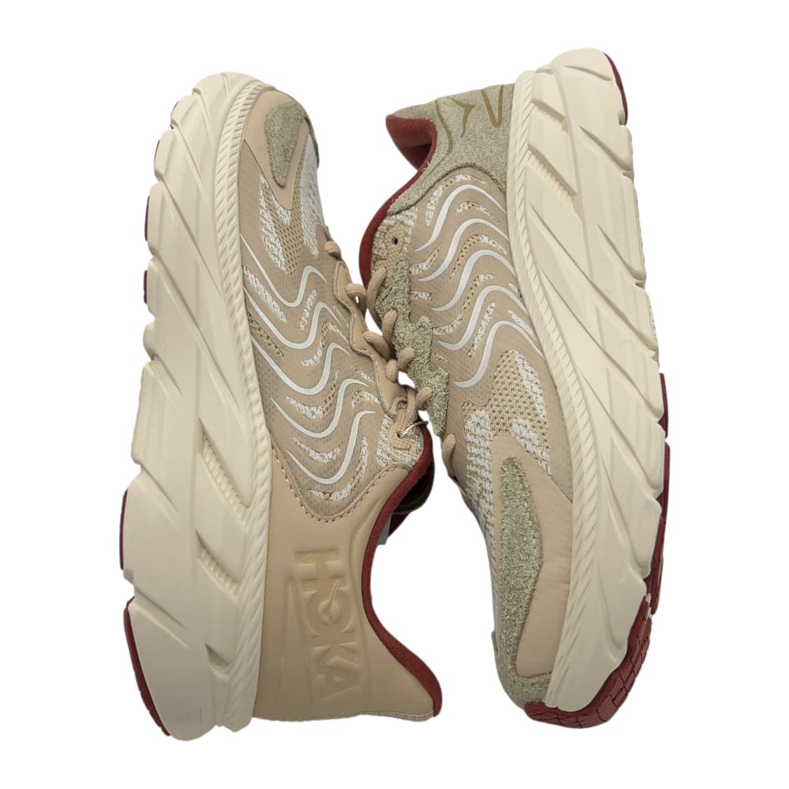 250 호카 클리프톤 LS 쉬프팅 생드 러스트 상품이미지2