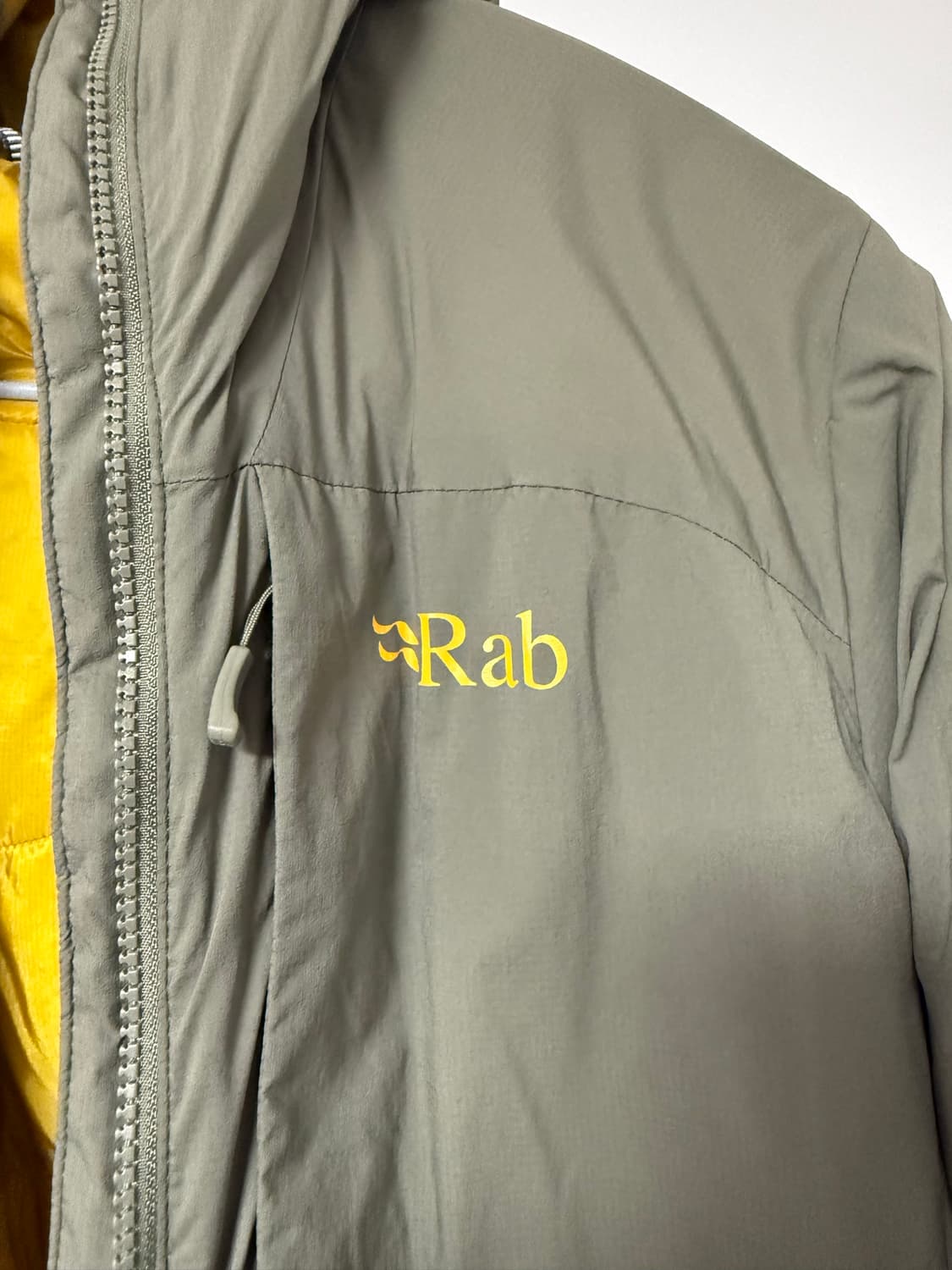 Rab 랩 젠에어 알파인 후디 경량패딩 M사이즈 상품이미지2