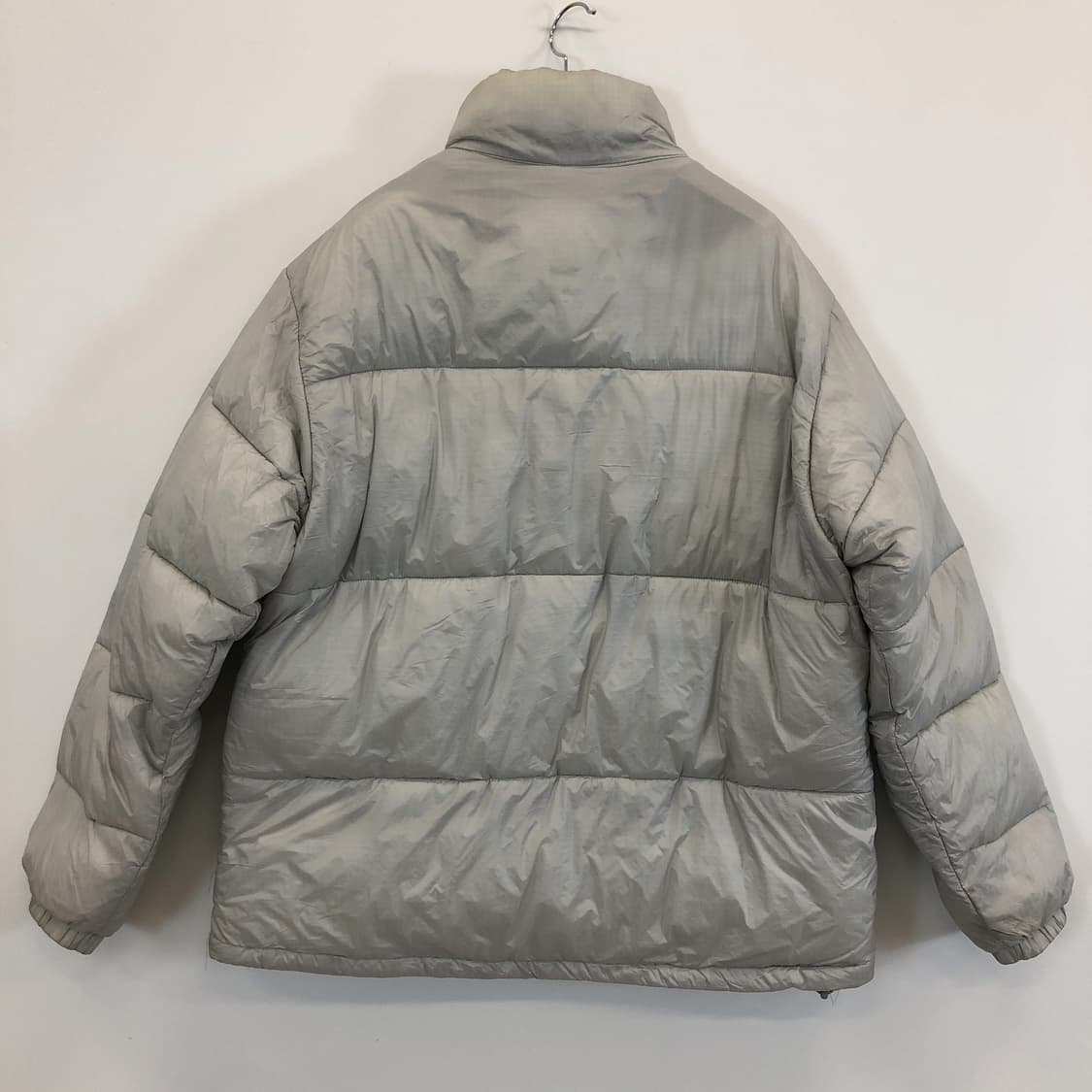 자라 dnwr 라이트그레이 푸퍼패딩 XL 상품이미지4