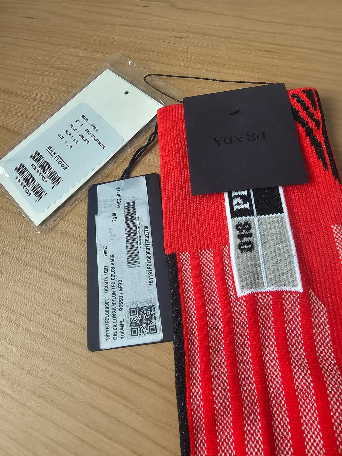 새상품 프라다 & 돌체앤가바나 컬렉션 양말 상품이미지4