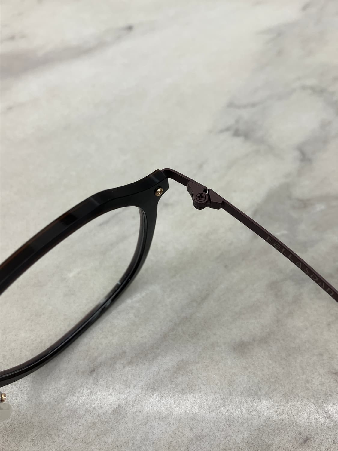 헬라스단 HELLASDAN 다크 초콜릿 솔텍스 웰링턴 메탈테 안경 상품이미지3