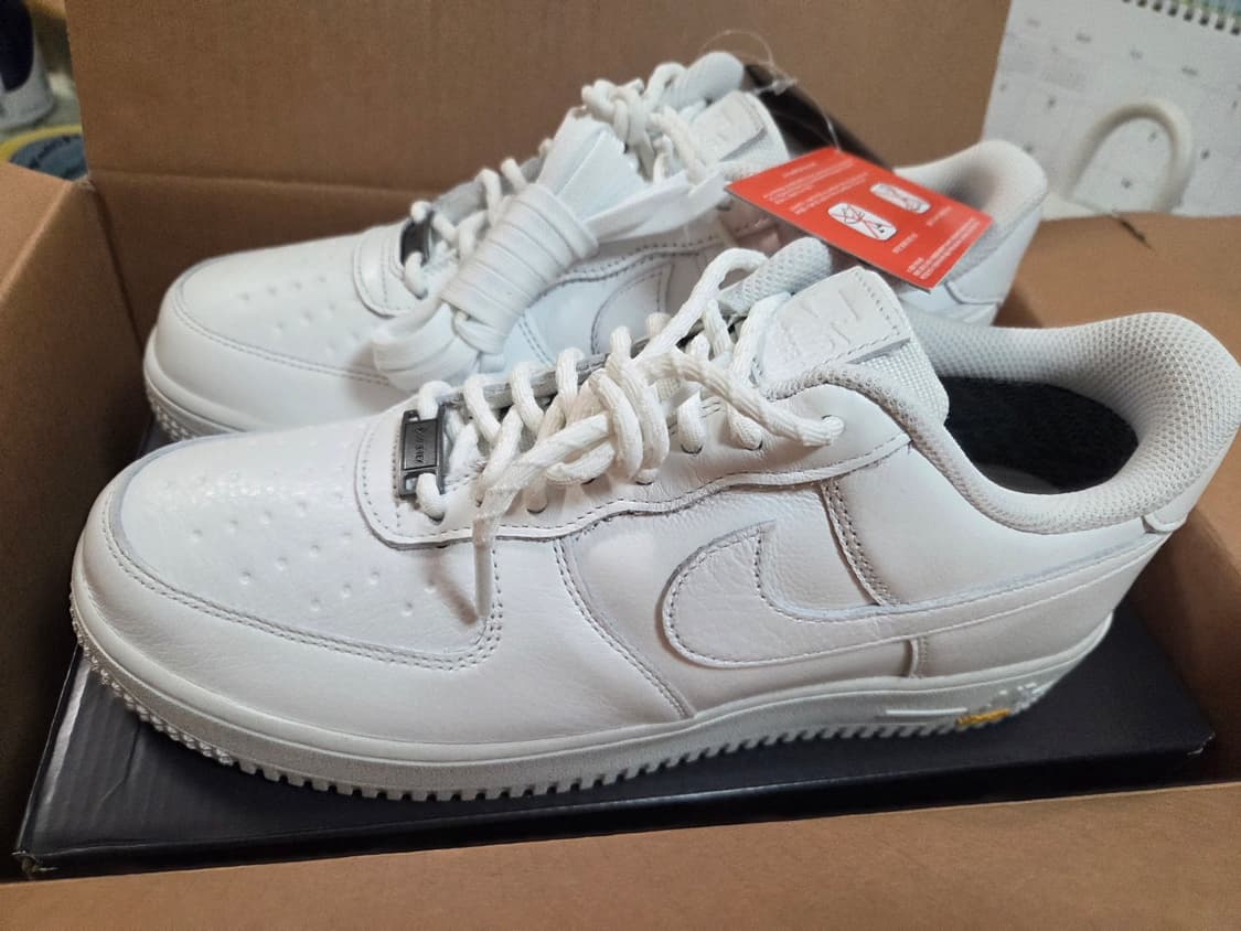 나이키 에어포스 고어텍스 새제품 상품이미지2