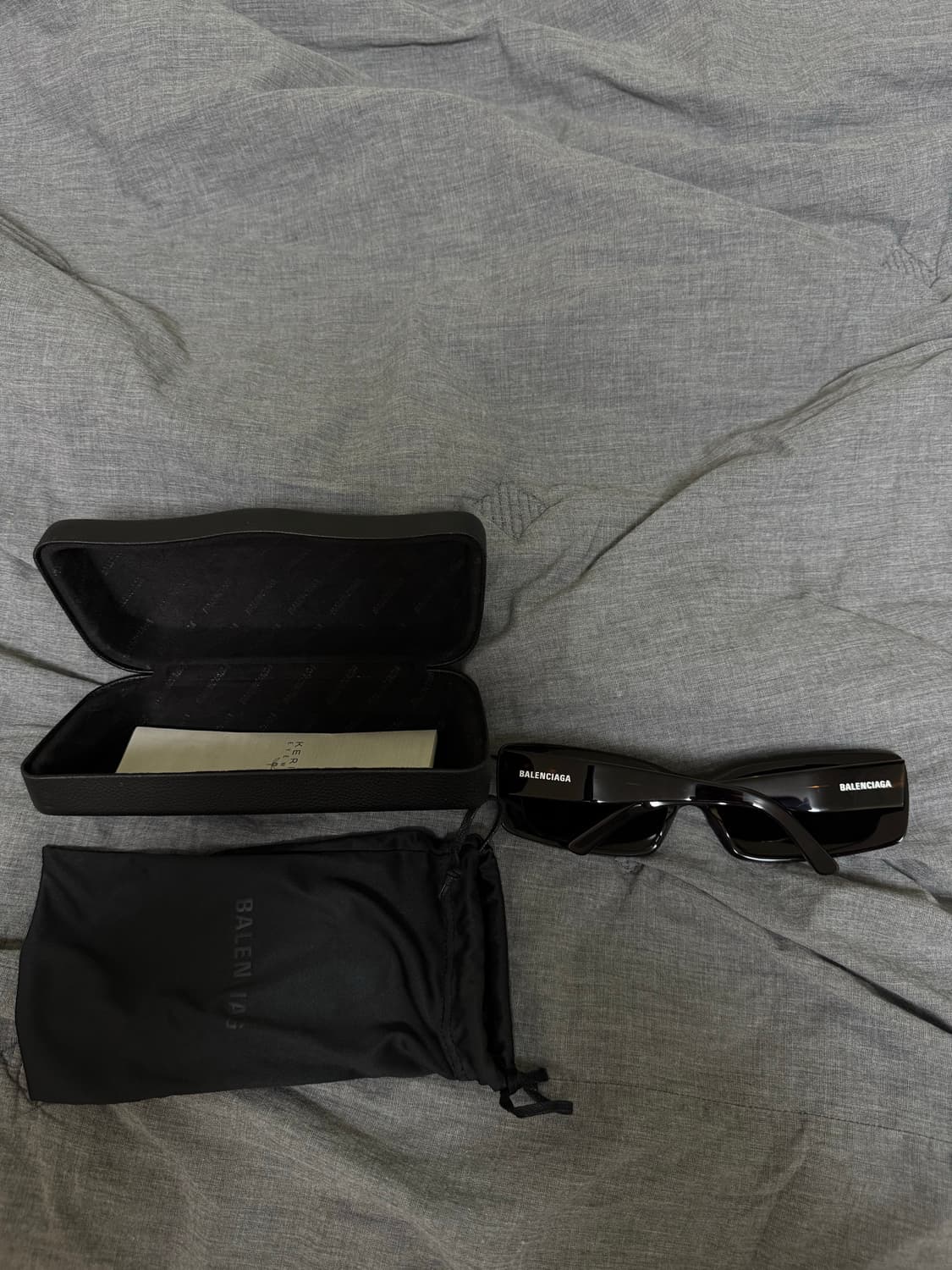 [OS] 발렌시아가 오버사이즈 렉탱글 선글라스 블랙 상품이미지2