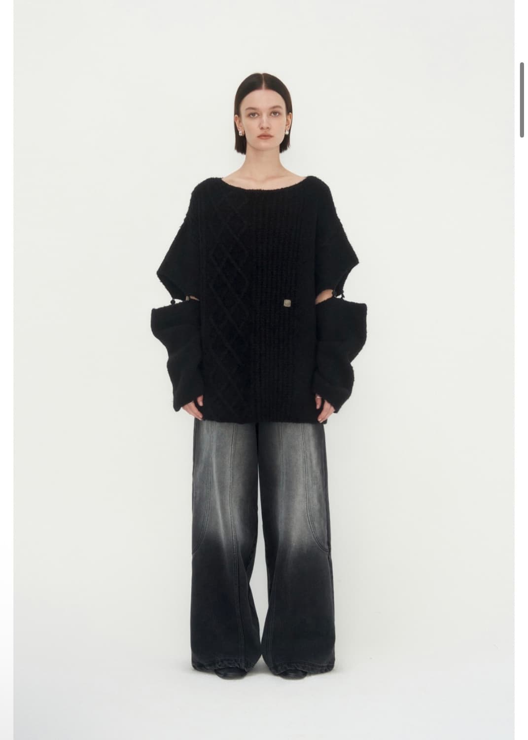 트리밍버드) Sleeve Slit Boat Neck Knit BK F 상품이미지3