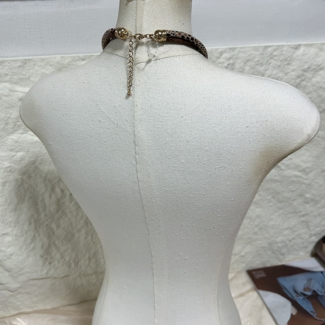 빈티지 스웨이드 레오바드 오리엔탈 목걸이 상품이미지3