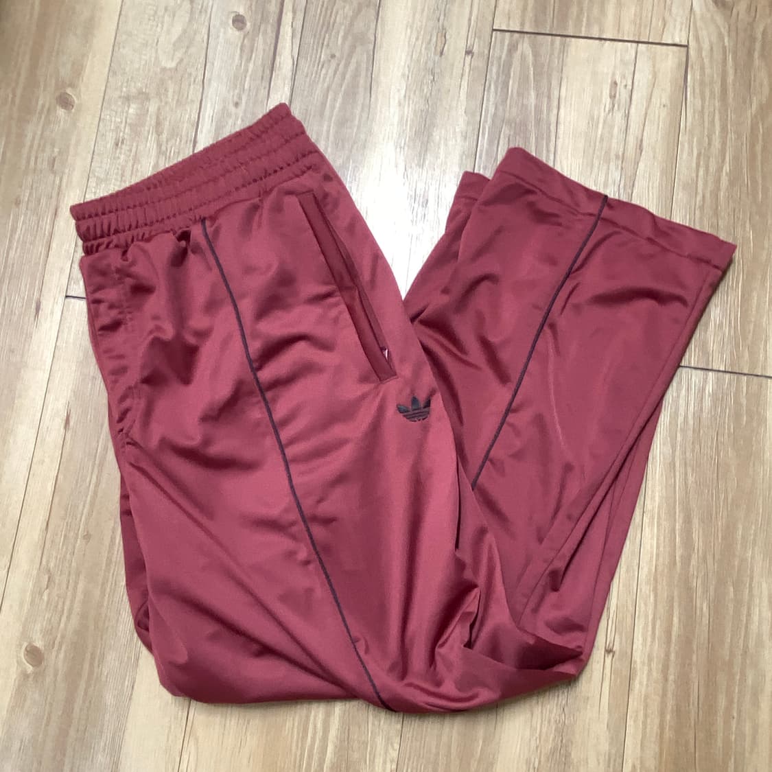 아디다스 트랙팬츠 XL 새상품 상품이미지1