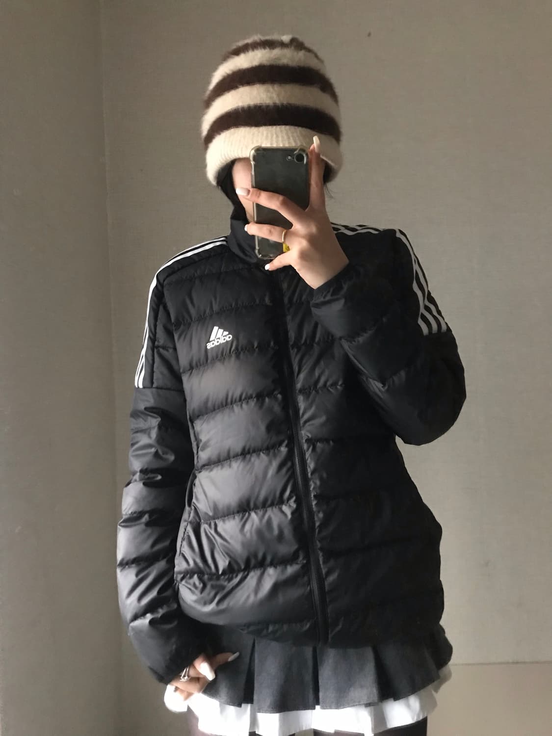 아디다스 검흰 패딩 상품이미지1