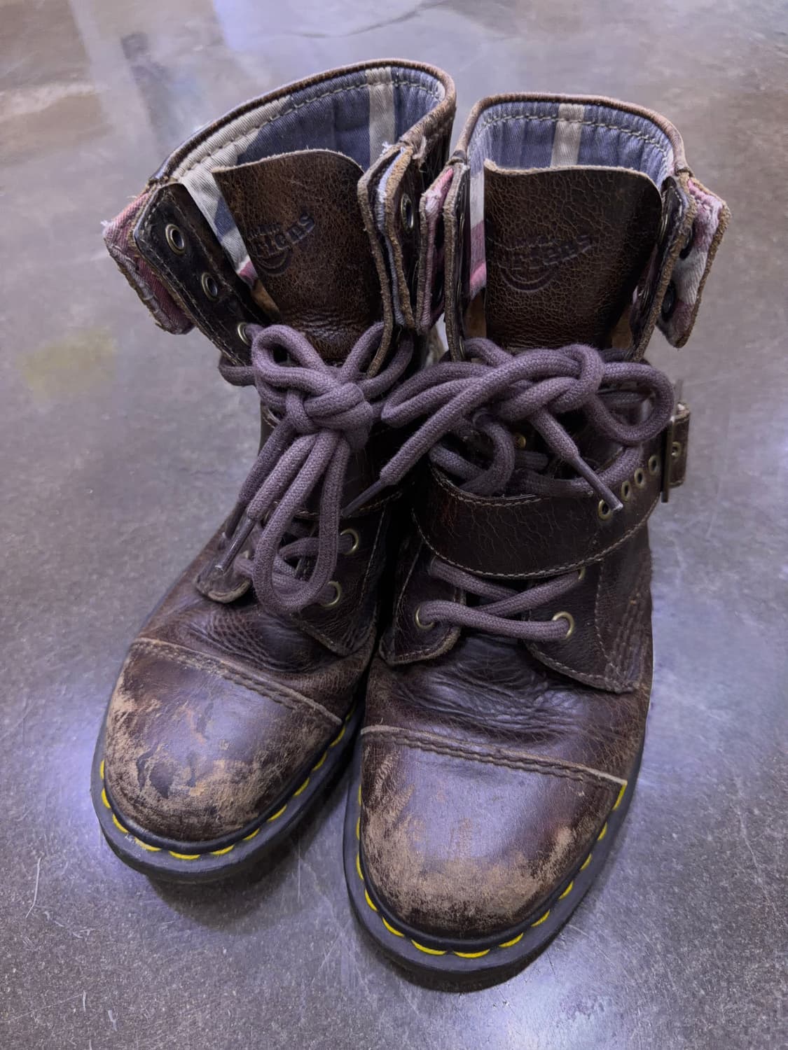 닥터마틴 트라이엄프 버클 워크 부츠 250 상품이미지2