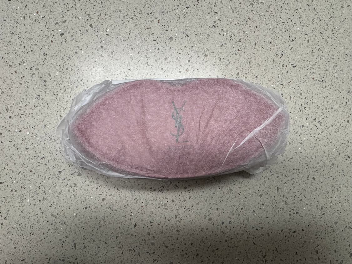 입생로랑 입술파우치 상품이미지3