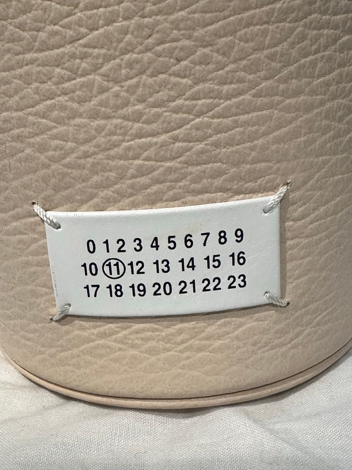 메종마르지엘라 5ac 마이크로 버킷백 상품이미지2