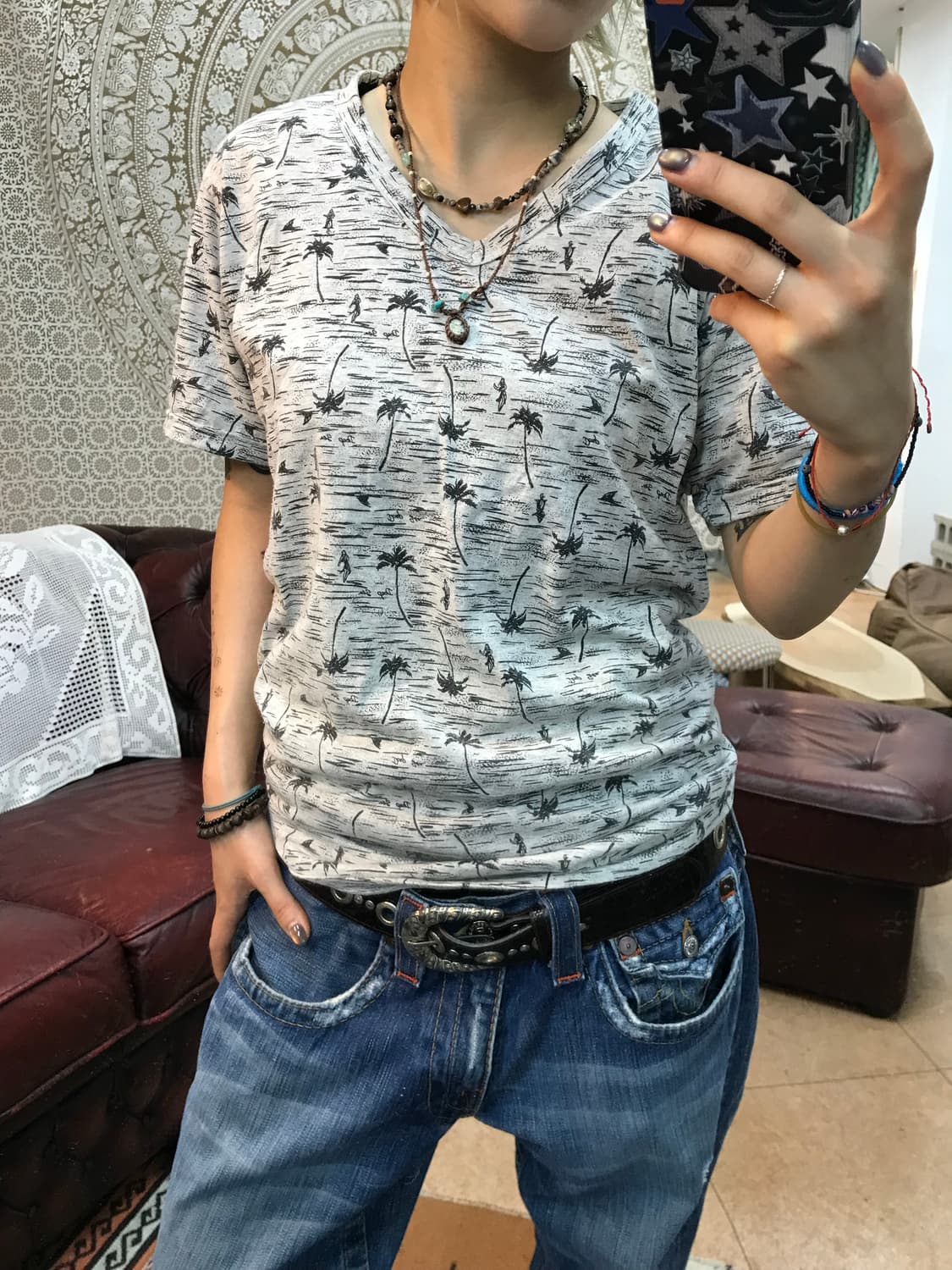 야자수 프린팅 브이넥 반팔 티  상품이미지1