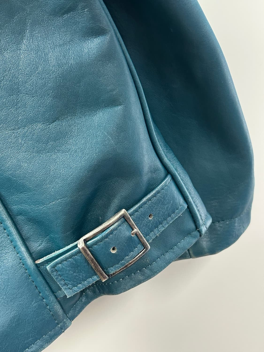 25FW 슈프림 x 쇼트 레더 레이서 자켓 틸 [L] 상품이미지5