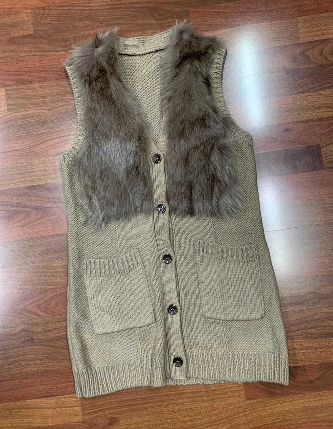 리얼 폭스퍼 니트 베스트 상품이미지1