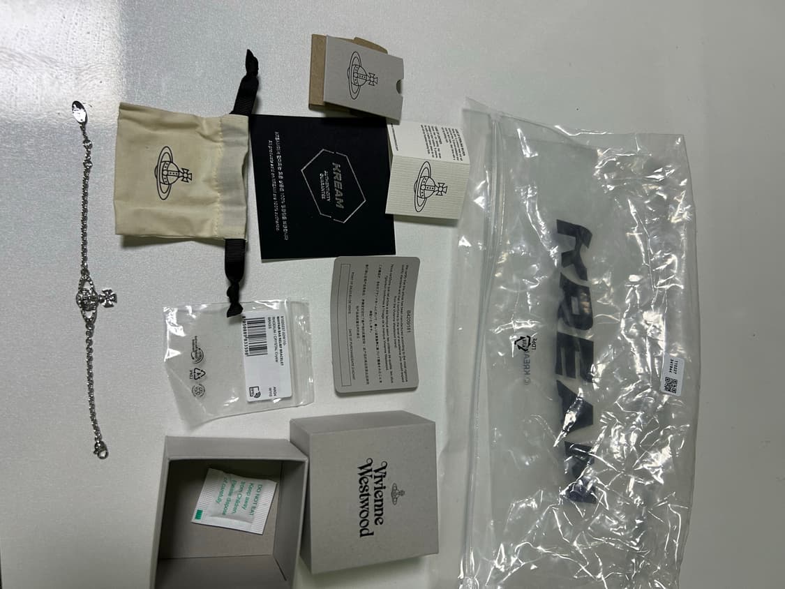 비비안웨스트우드 메이페어 바스 릴리프 팔찌 상품이미지3