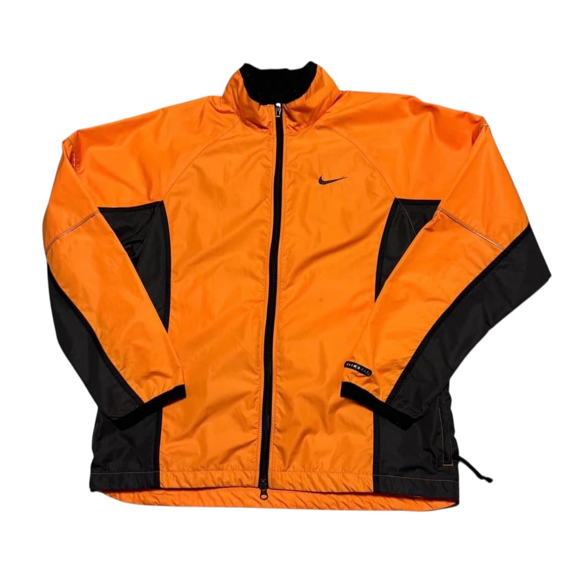 나이키 스몰로고 바람막이 상품이미지1