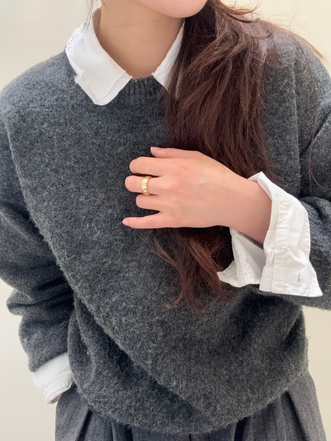 차콜 니트 새제품 (새제품/쇼핑몰 정리/땡처리) 상품이미지1