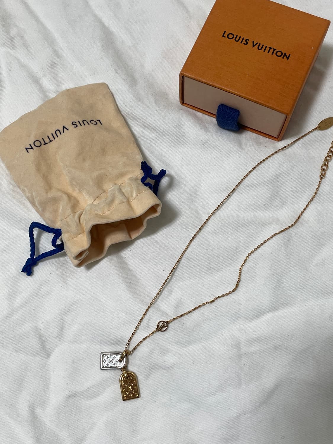 루이비통 나노그램 목걸이 상품이미지1