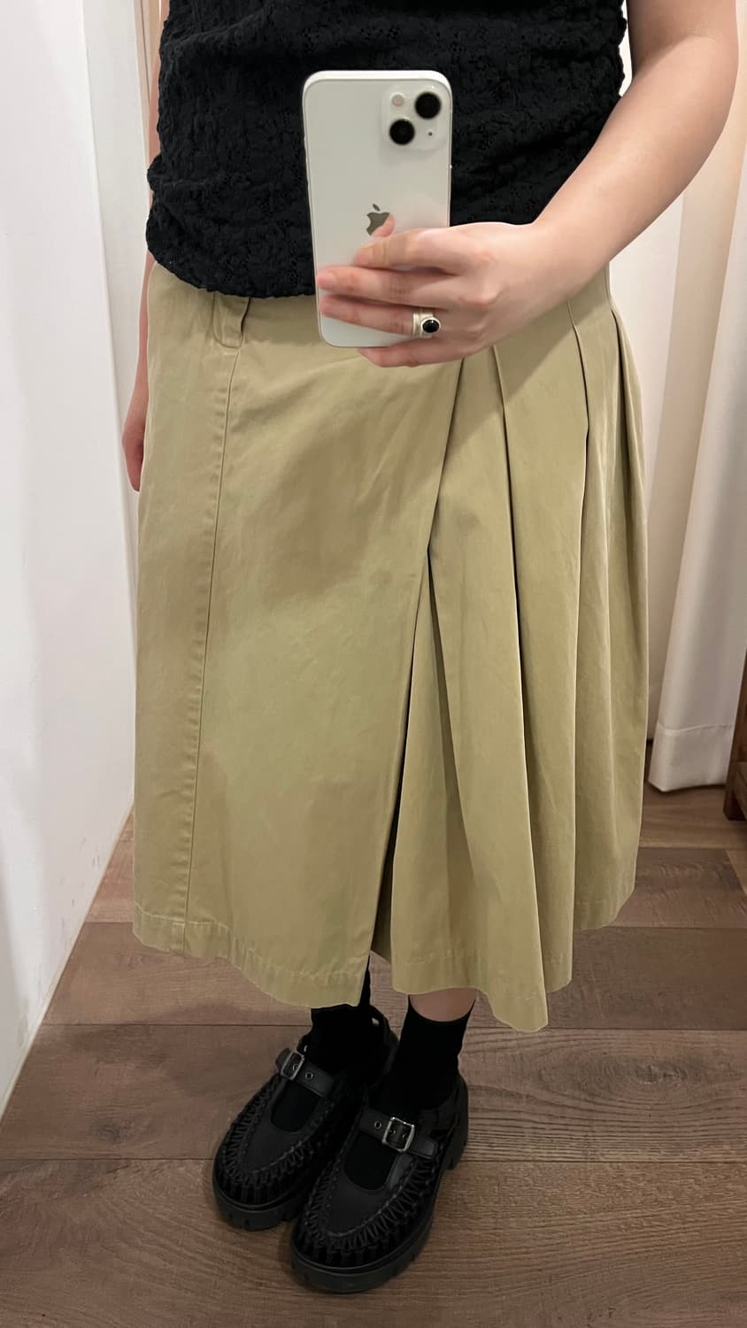 Beige Docking Pleats Skirt 상품이미지3