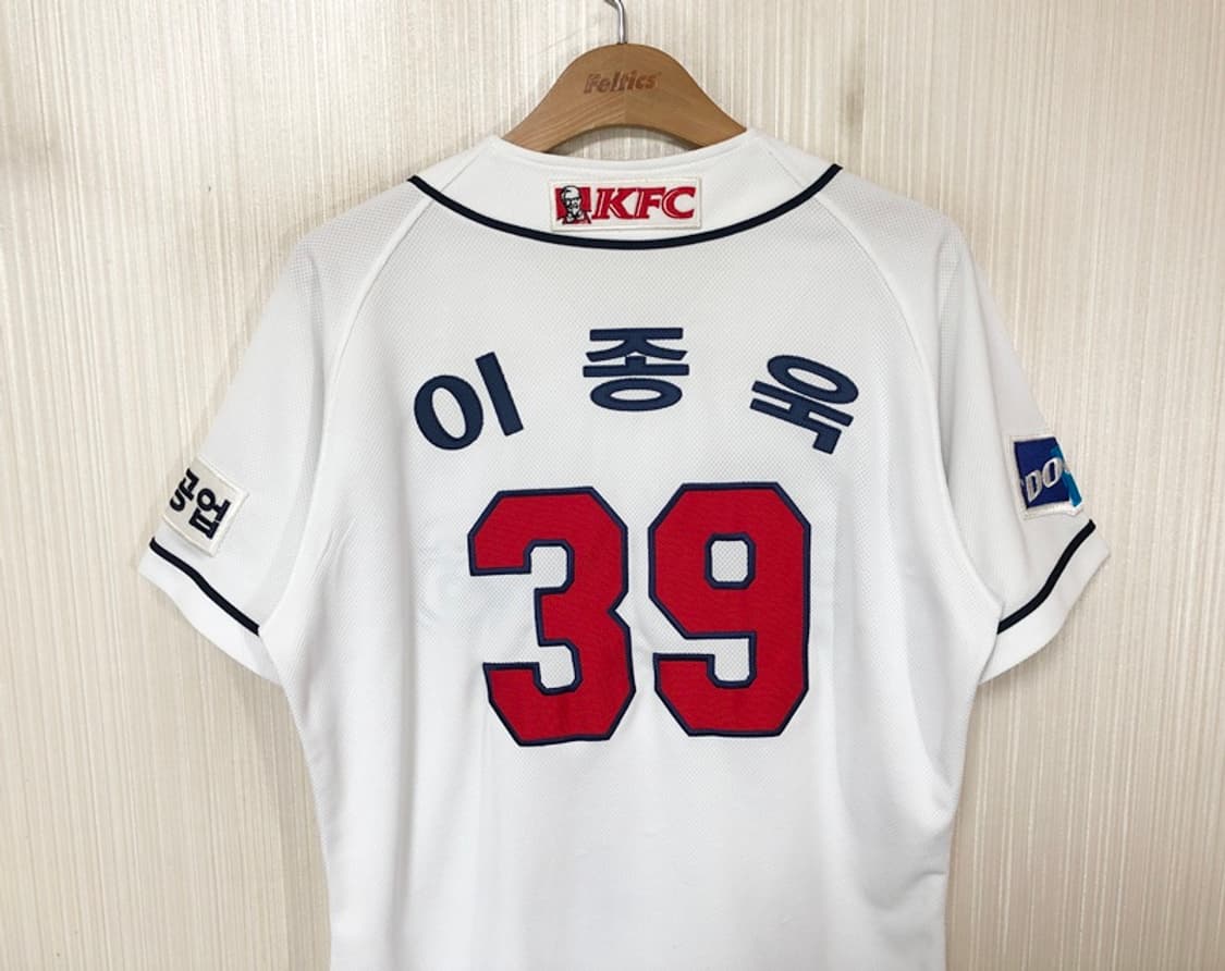 KBO 위팬 두산베어스 홈유니폼/져지 M(95) #39 이종욱 상품이미지9