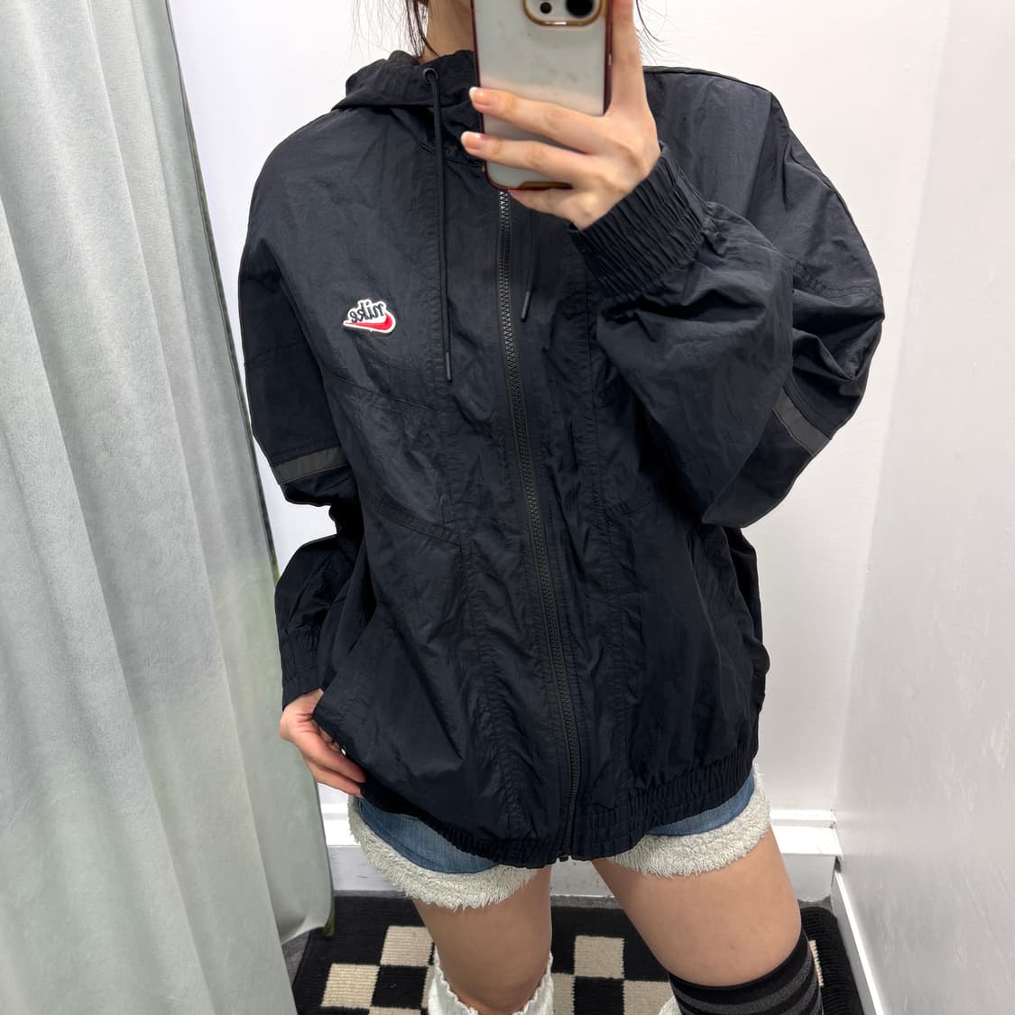 나이키 블랙 바람막이 상품이미지1