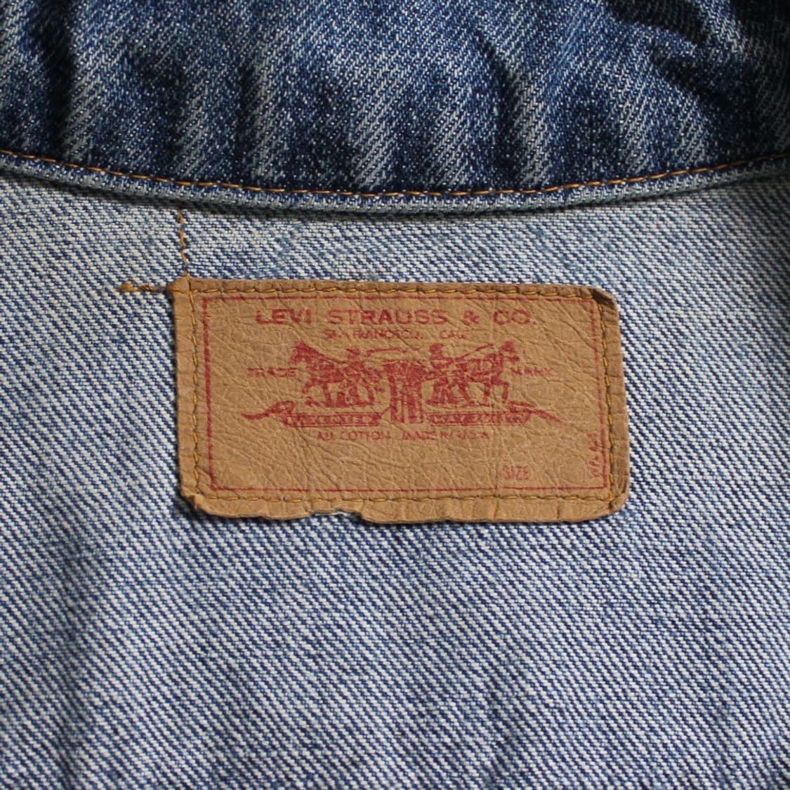 90's Levi’s 리바이스 타입3 트러커 데님 자켓 다크워싱 L035 상품이미지6