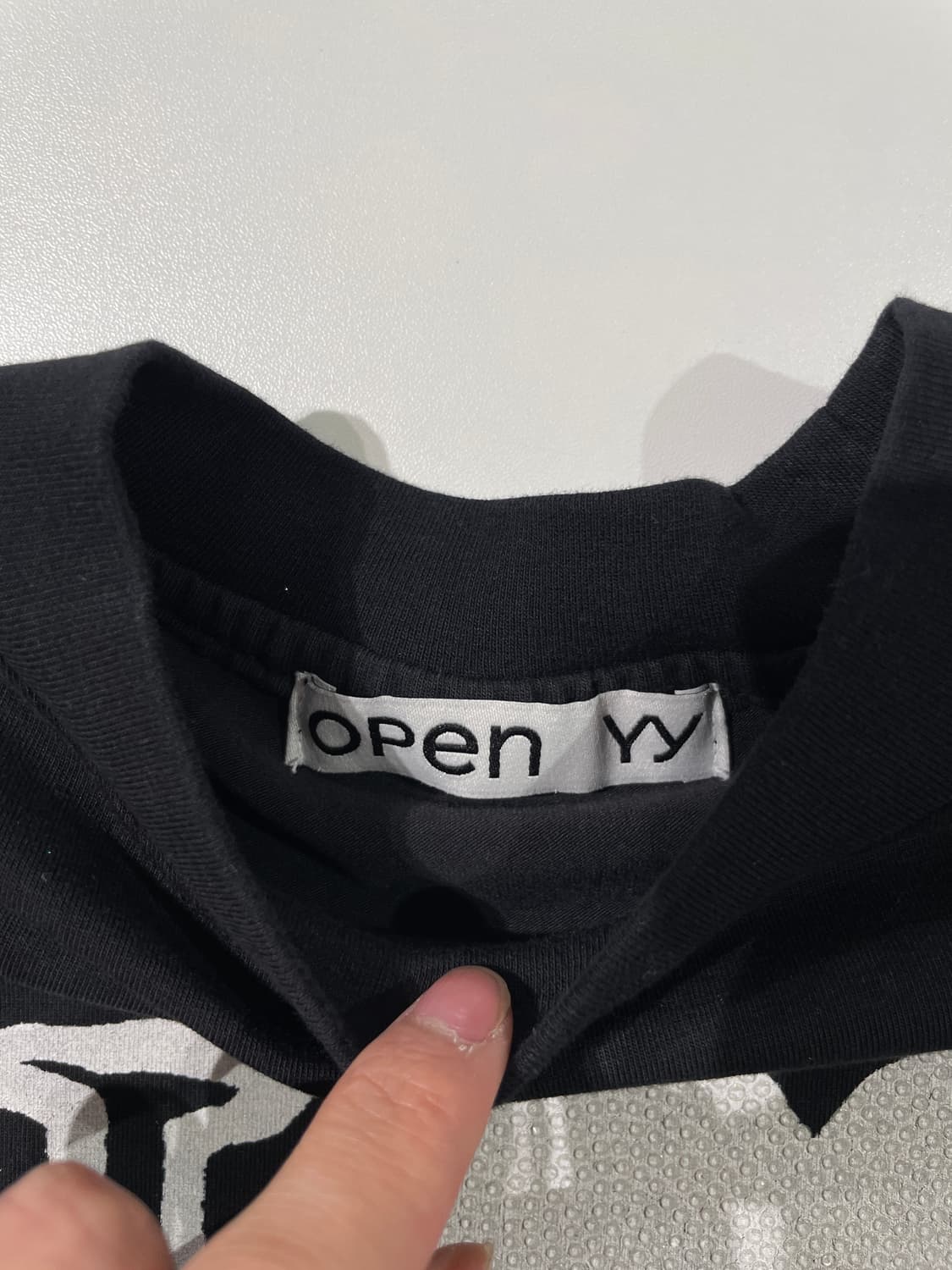 오픈 와이와이 블랙 아이 러브 yy 큐빅 크롭티 상품이미지7