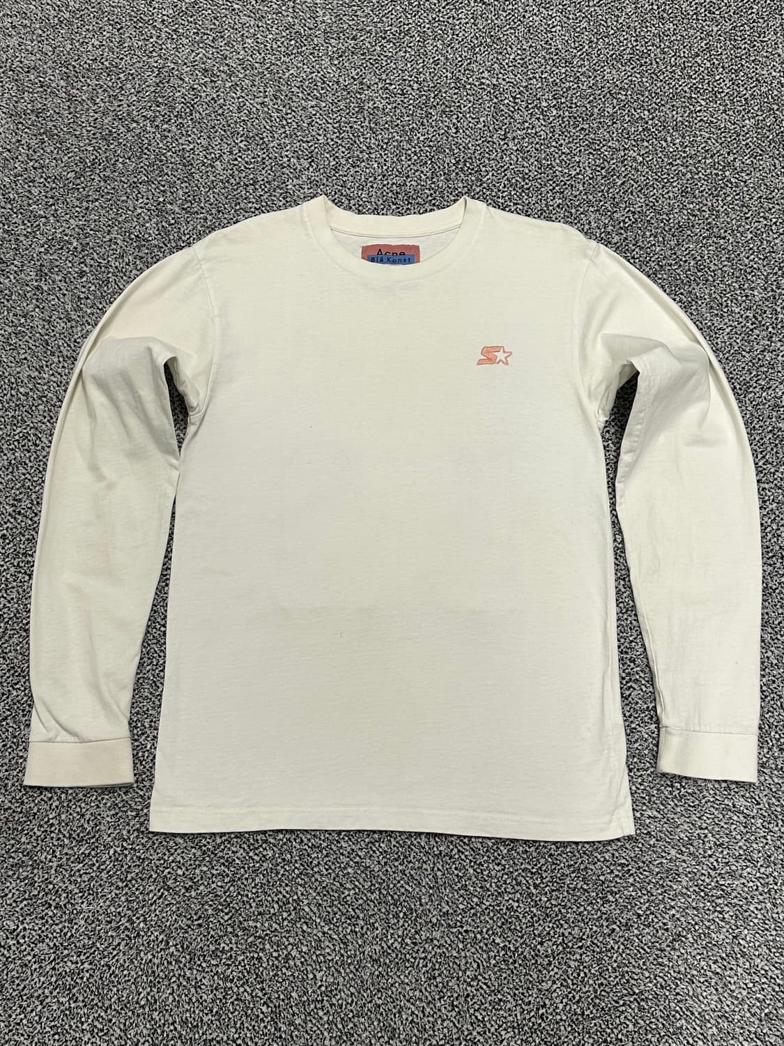 아크네스튜디오 빅로고 롱슬리브 백로고 긴팔 상품이미지1