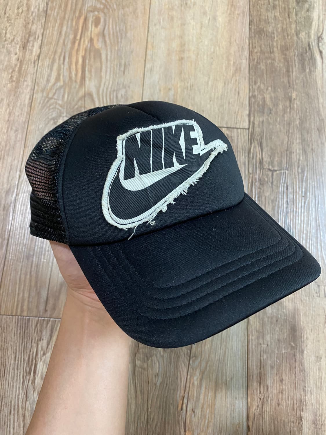 00s 나이키 올드스쿨 빈티지 스우시 패치로고 메쉬 트러커캡 모자 블랙 상품이미지1