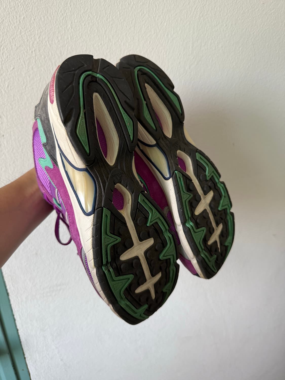 Adidas Temper Run Shock Purple 상품이미지3