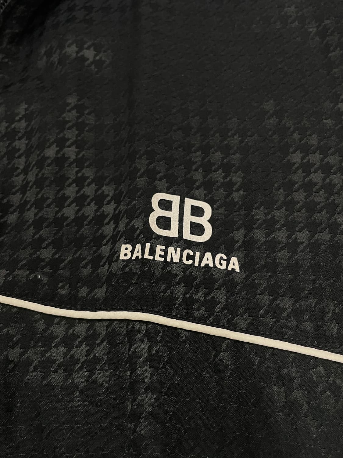 발렌시아가 하운드투스 오버핏 트랙탑 자켓 [XS] 상품이미지3