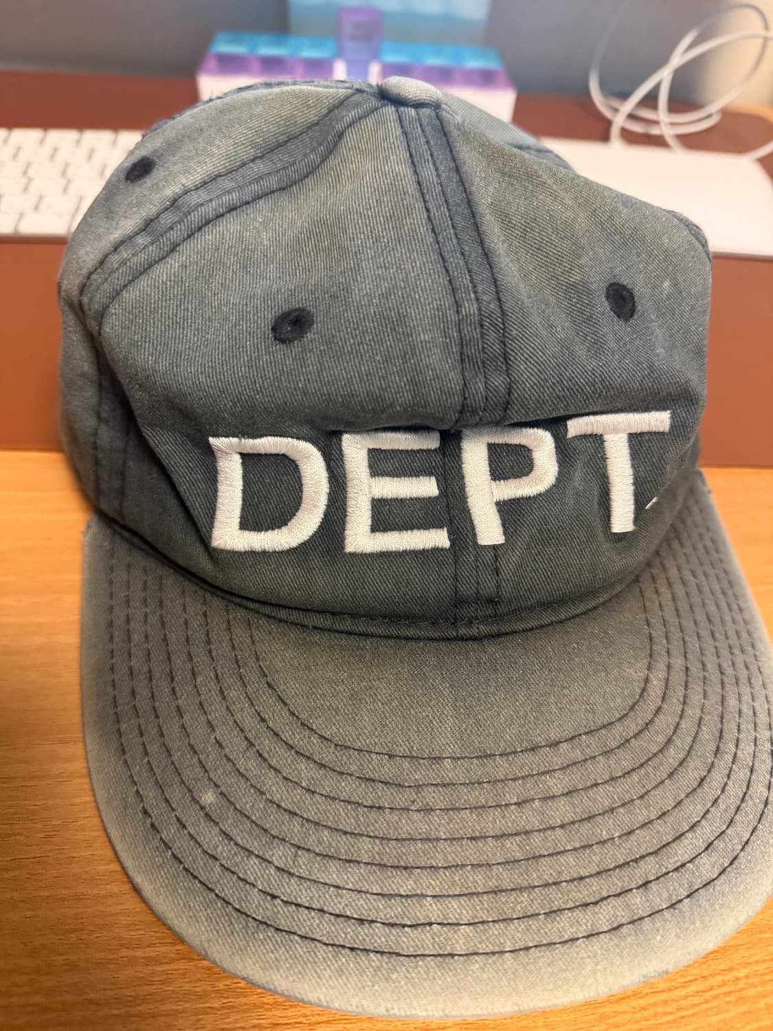 [OS] 갤러리디파트먼트 에크루별주 캡 상품이미지1