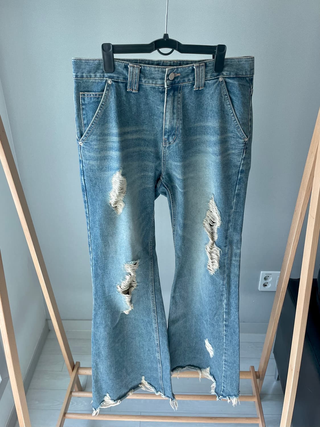 Damage Boot Cut Denim Pants (Blue) 상품이미지2