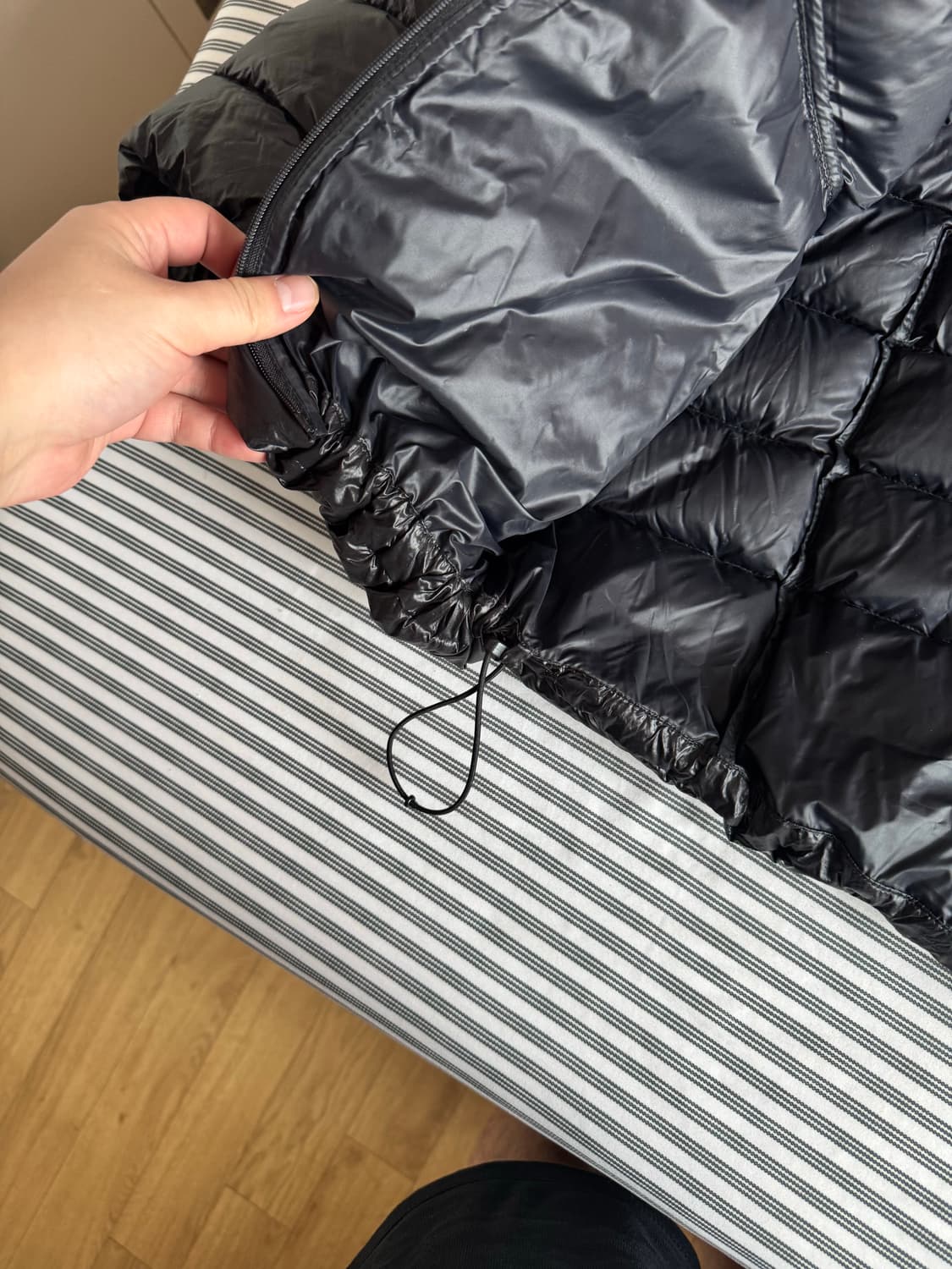 노스페이스 경량패딩 상품이미지4