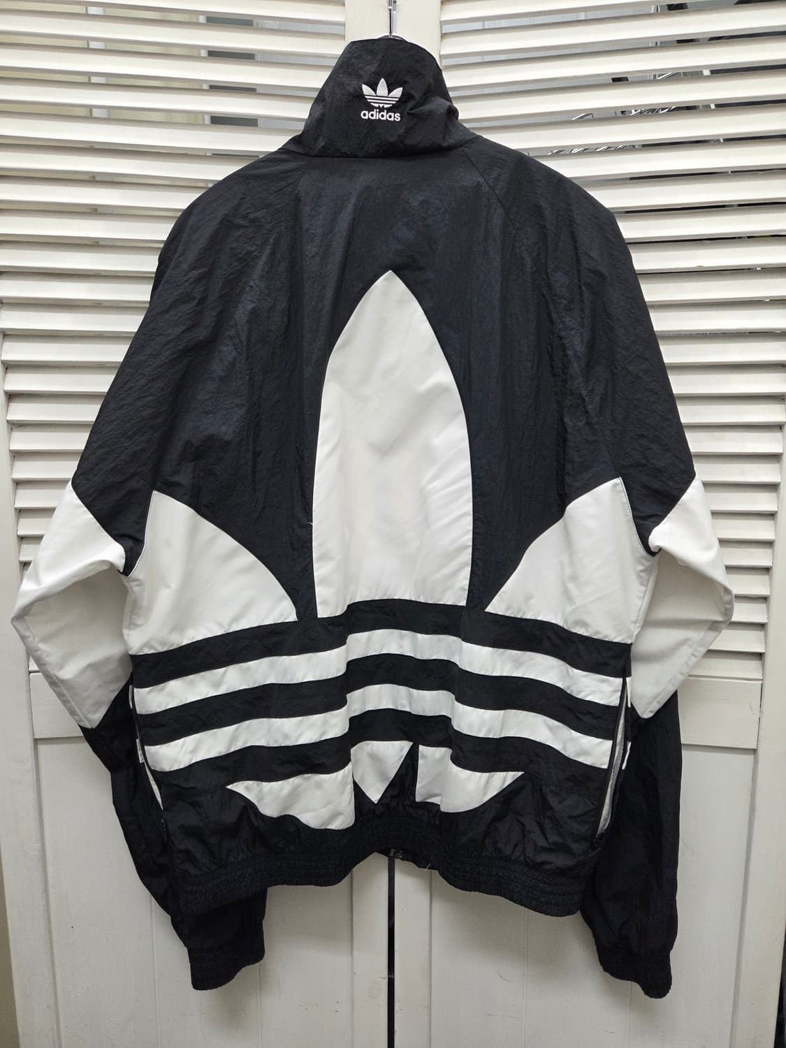 아디다스 빅트레포일 트랙탑 자켓 상품이미지5