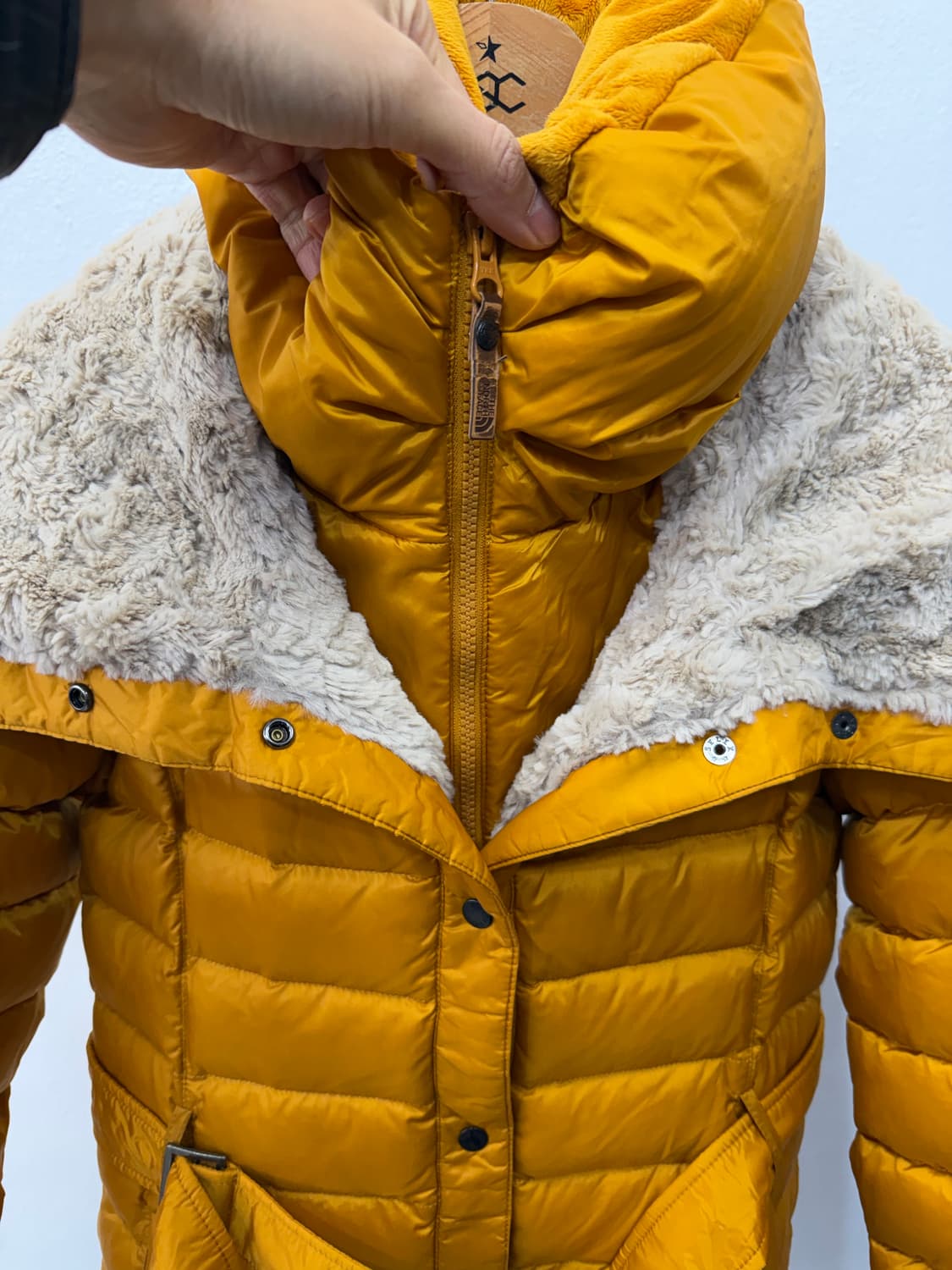 정품) 노스페이스 여성 구스다운 벨트패딩 S 상품이미지5