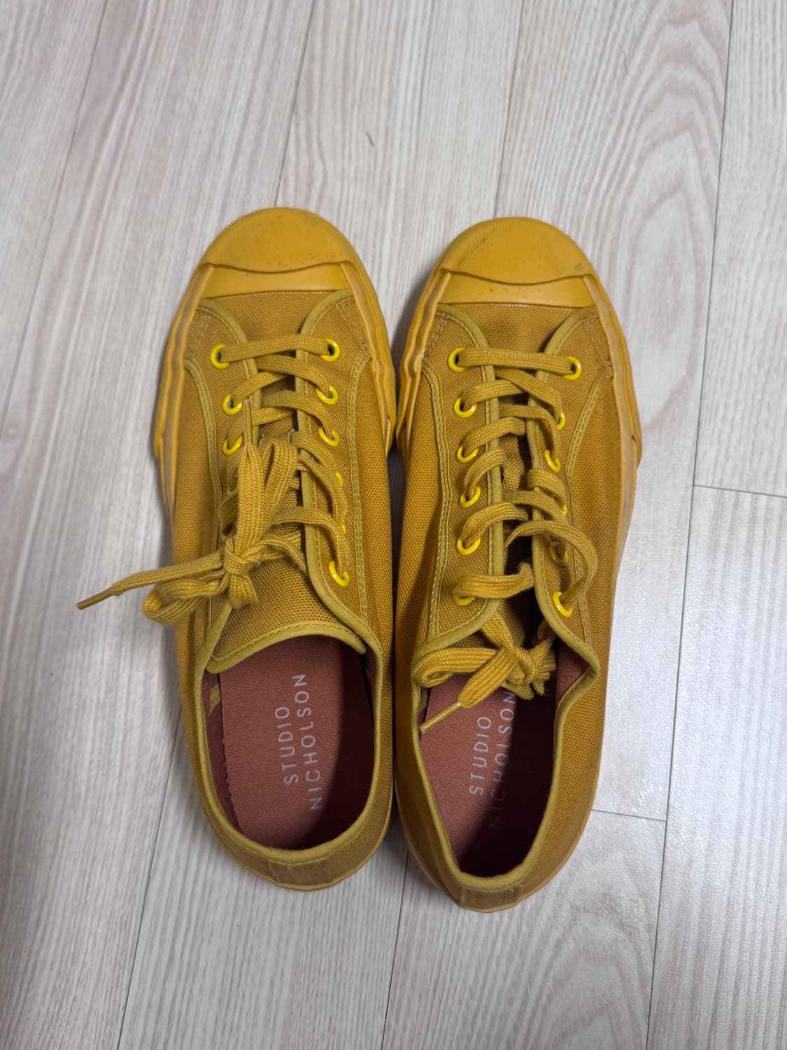 스튜디오니콜슨 문스타 스니커즈 상품이미지2